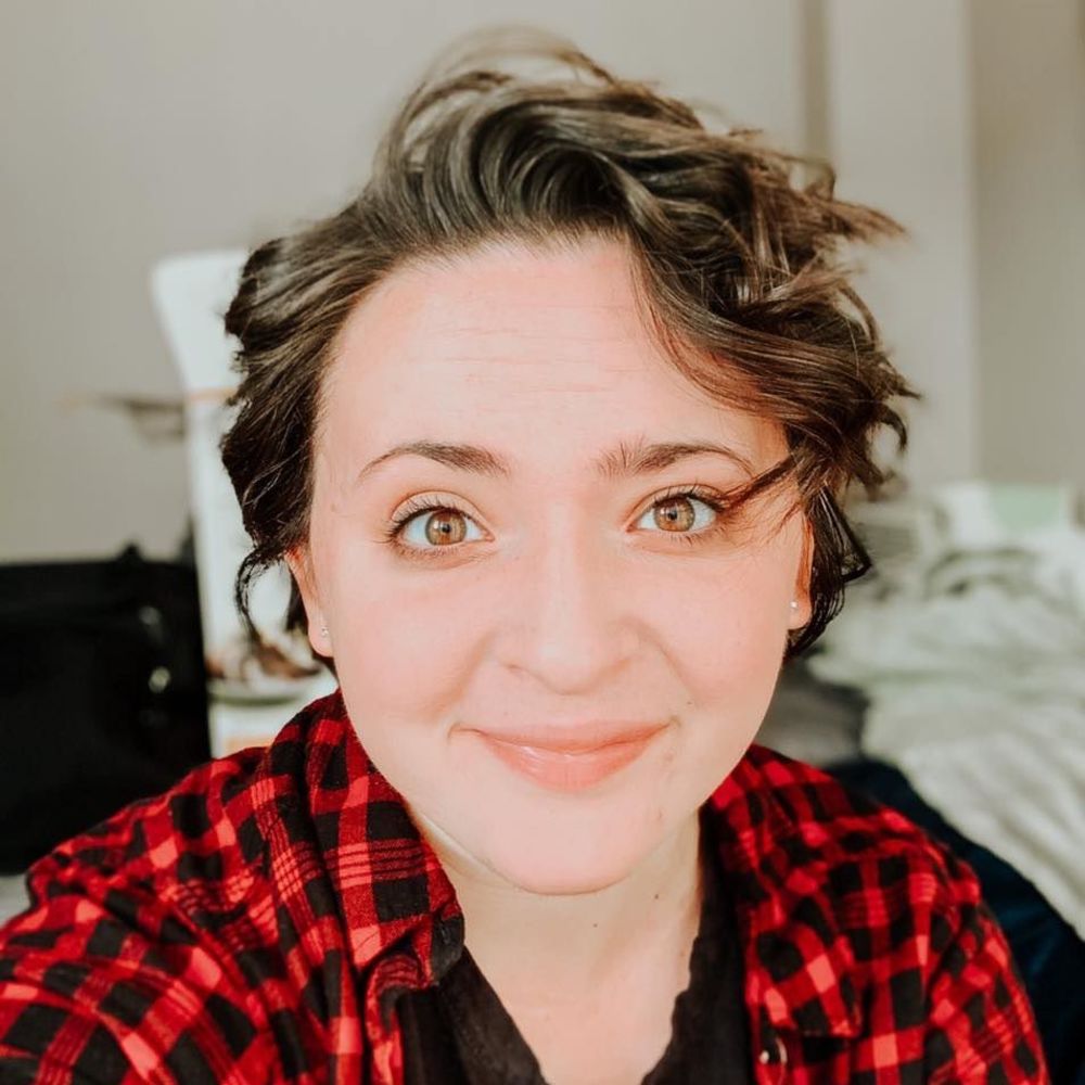 Meet your Posher, Abigail